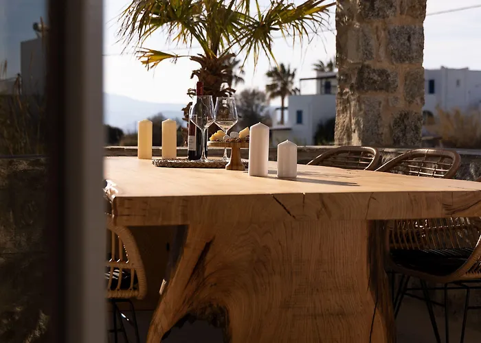 Cosmos Plaka (Naxos)